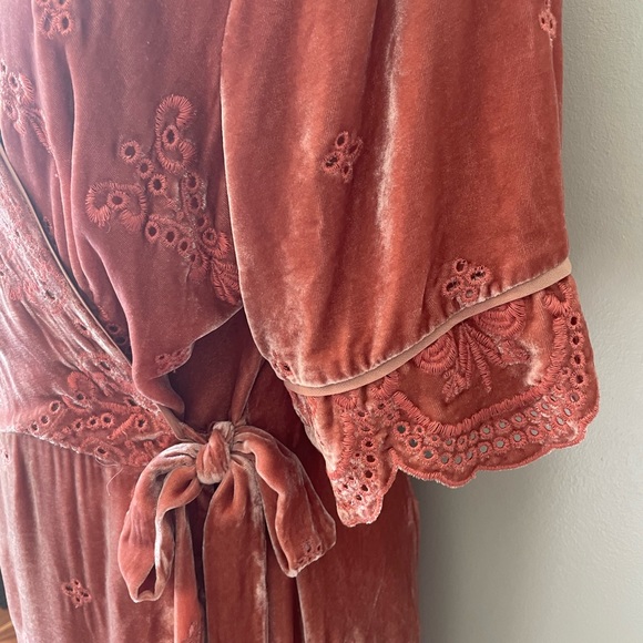 NWT Johnny Was Lola velvet wrap dress - Picture 4 of 8